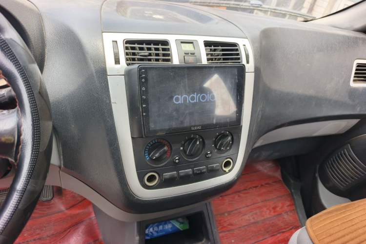 Used Foton MP-X E 2011 2.0L - M240L Wealthy Express Classic Edition 486EQV4 Audio And AC Panel