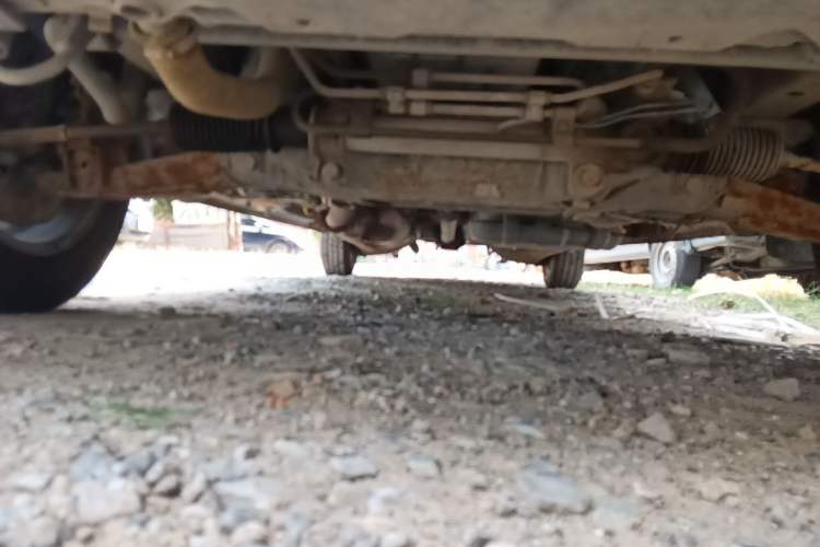 Used Foton MP-X E 2011 2.0L - M200L Wealth Express Classic Edition 4G63S4M Chassis Front