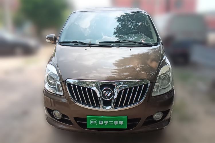Used Foton MP-X E 2011 2.0L - M200L Wealth Express Classic Edition 4G63S4M Front