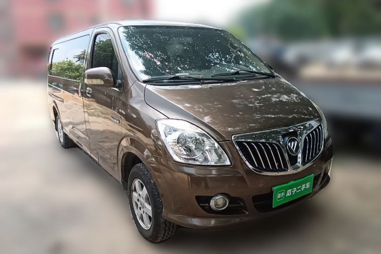 Used Foton MP-X E 2011 2.0L - M200L Wealth Express Classic Edition 4G63S4M Front Right 45 Deg