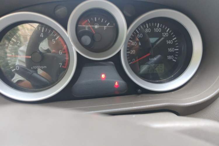 Used Foton MP-X E 2012 2.4L Executive-Class Comfort Version 4G64 Instrument Cluster