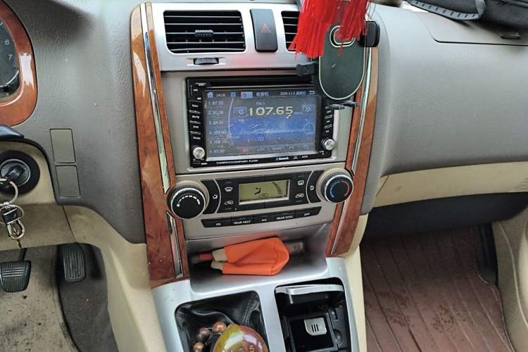 Used Foton MP-X E 2012 2.0L Business Edition Standard Long-Wheelbase 4G63 Audio And AC Panel