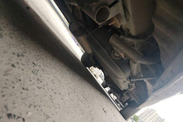 Used Foton MP-X E 2012 2.0L Business Edition Standard Long-Wheelbase 4G63 Chassis Front Left