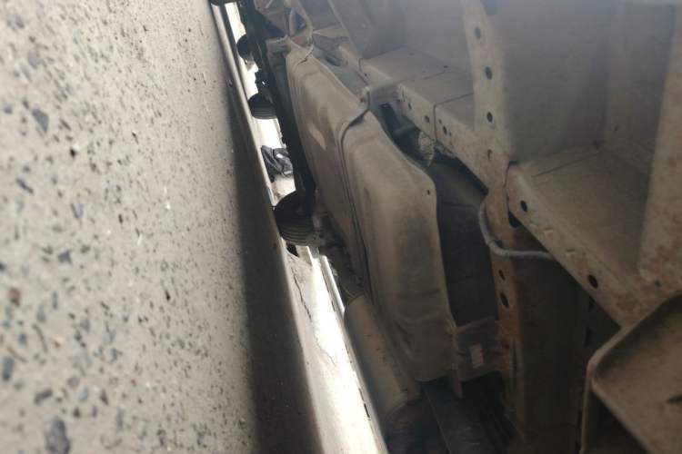Used Foton MP-X E 2012 2.0L Business Edition Standard Long-Wheelbase 4G63 Chassis Rear Left