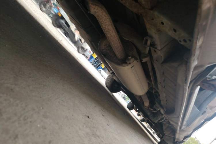 Used Foton MP-X E 2012 2.0L Business Edition Standard Long-Wheelbase 4G63 Chassis Rear Right