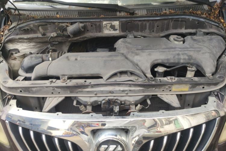 Used Foton MP-X E 2012 2.0L Business Edition Standard Long-Wheelbase 4Gi-VVT Engine Bay