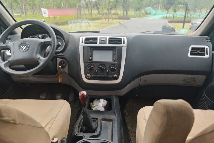 Used Foton MP-X E 2012 2.0L Business Edition Standard Long-Wheelbase 4G63 Center Console