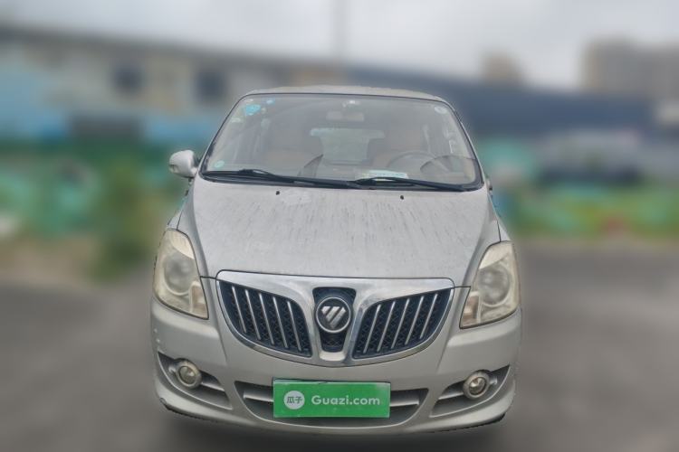Used Foton MP-X E 2012 2.0L Business Edition Standard Long-Wheelbase 4G63 Front