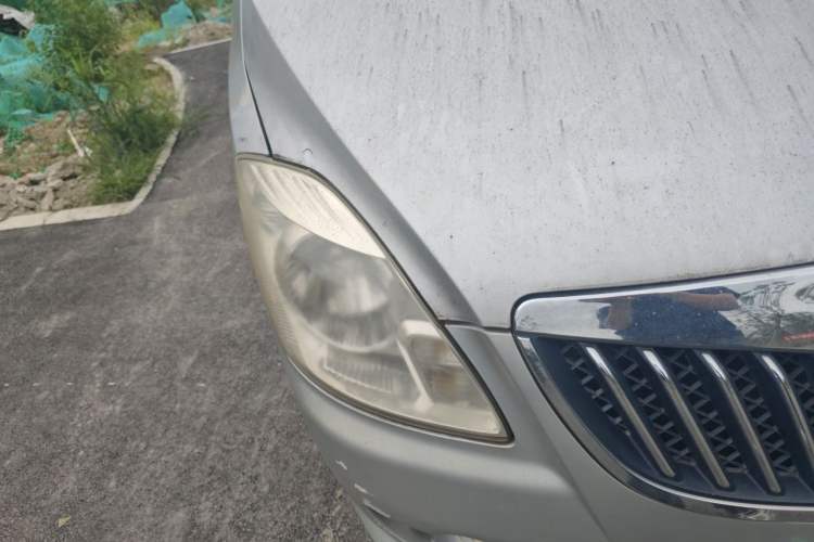 Used Foton MP-X E 2012 2.0L Business Edition Standard Long-Wheelbase 4G63 Right Front Headlight