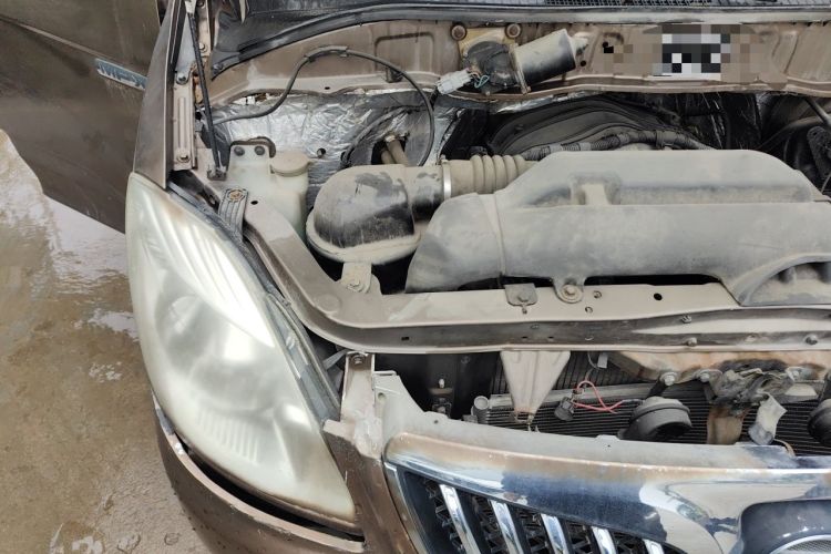 Used Foton MP-X E  Engine Bay Right