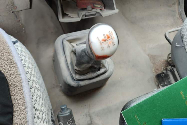 Used Foton MP-X E  Gear Lever