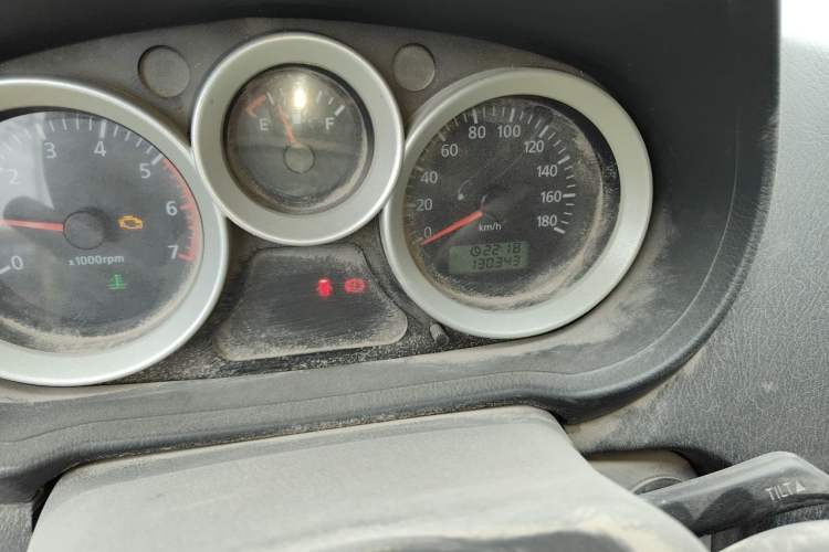 Used Foton MP-X E  Odometer Close Up