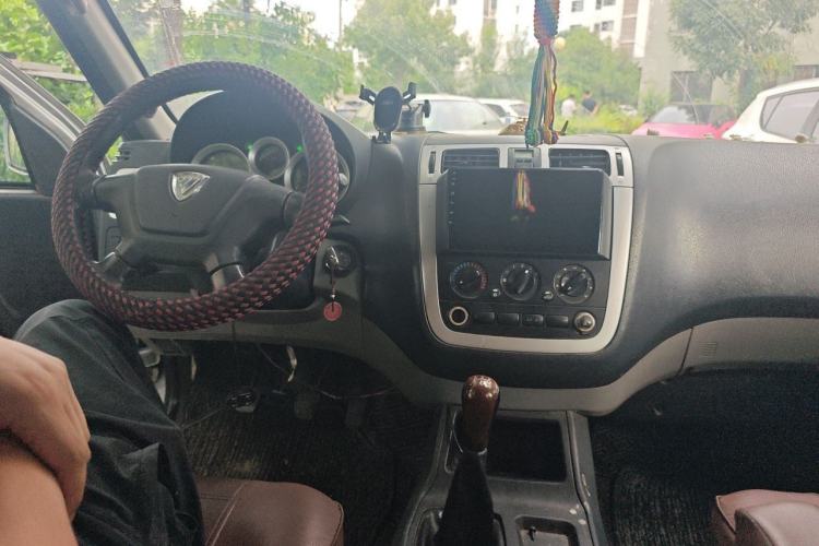 Used Foton MP-X E  Center Console