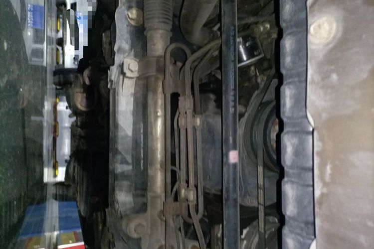 Used Foton MP-X E 2014 2.4L Wealth Express Comfort Edition 4G69 Chassis Front
