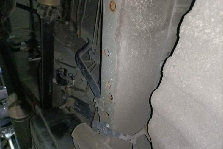 Used Foton MP-X E 2014 2.4L Wealth Express Comfort Edition 4G69 Chassis Front Left
