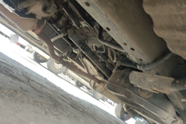 Used Foton MP-X E 2014 2.4L Business Class Luxury Edition 4G69 Chassis Front Left