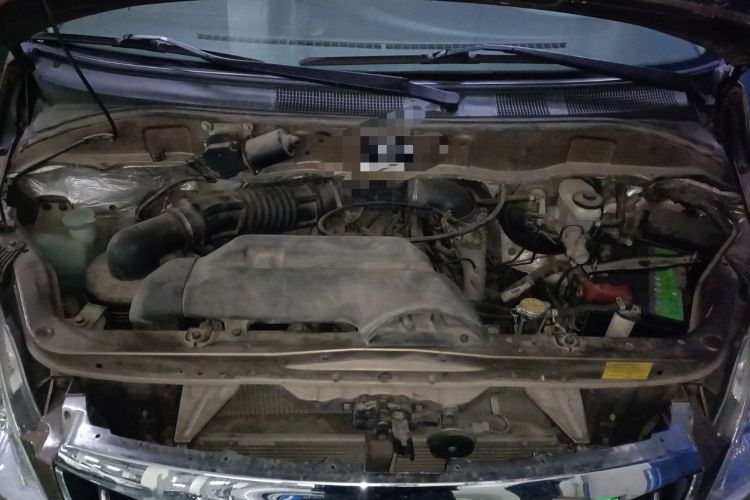 Used Foton MP-X E 2014 2.4L Wealth Express Comfort Edition 4G69 Engine Bay