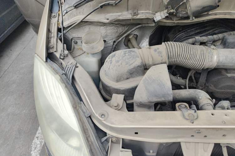 Used Foton MP-X E  Engine Bay Right