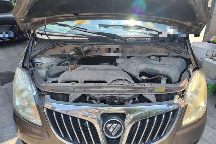 Used Foton MP-X E 2014 2.0L Wealth Express Classic Edition 4Gi-VVT Engine Bay