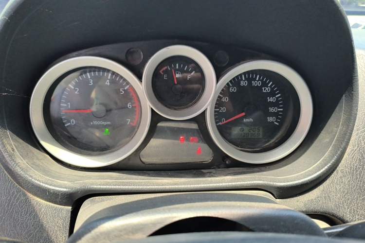 Used Foton MP-X E 2014 2.0L Wealth Express Classic Edition 4Gi-VVT Instrument Cluster
