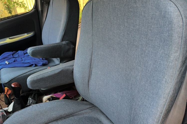 Used Foton MP-X E 2014 2.0L Wealth Express Classic Edition 4Gi-VVT Left Rear Seat