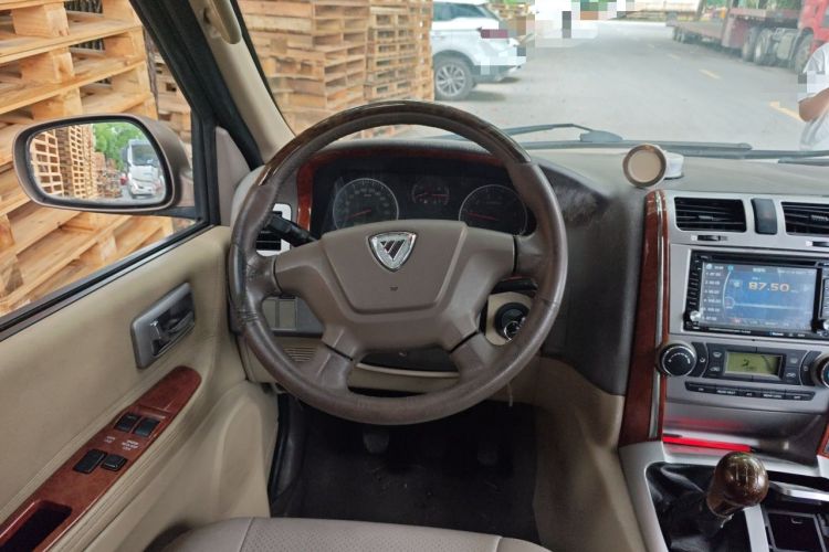 Used Foton MP-X E 2014 2.4L Wealth Express Comfort Version Basic Configuration Long Wheelbase 4G69 Steering Wheel