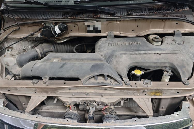 Used Foton MP-X E 2014 2.0L Wealth Express Classic Edition 4G63 Engine Bay