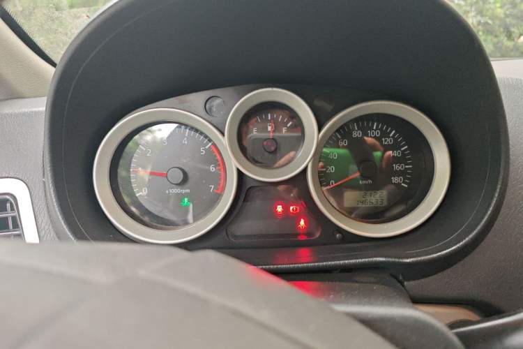 Used Foton MP-X E 2014 2.0L Wealth Express Classic Edition 4G63 Instrument Cluster