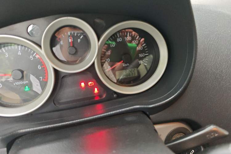 Used Foton MP-X E 2014 2.0L Wealth Express Classic Edition 4G63 Odometer Close Up