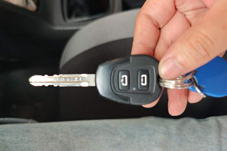 Used Foton MP-X E 2014 2.0L Wealth Express Classic Edition 4G63 Vehicle Key