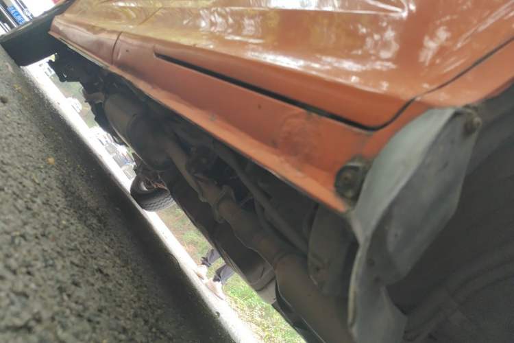 Used Foton MP-X E 2014 2.5T Wealth Express Classic Edition 4JB1T Chassis Front Right