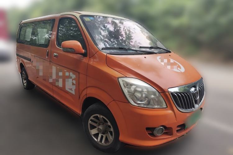 Used Foton MP-X E 2014 2.5T Wealth Express Classic Edition 4JB1T Front Right 45 Deg
