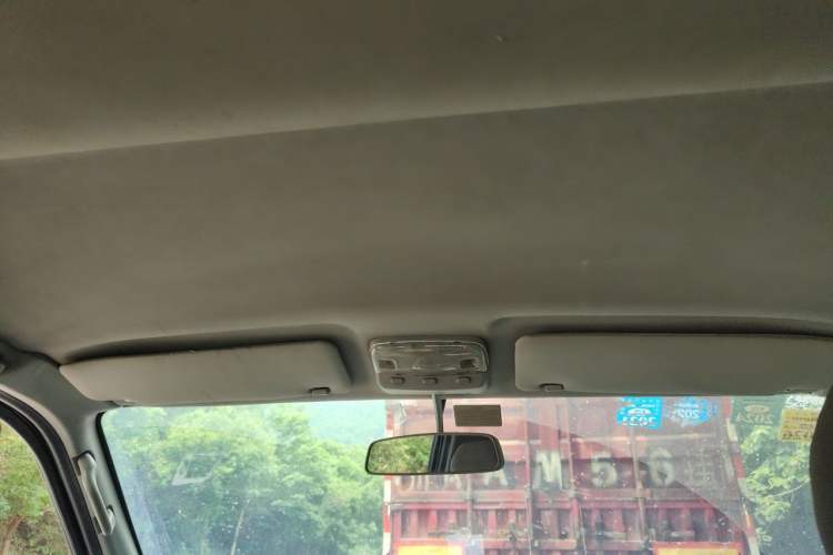 Used Foton MP-X E 2014 2.5T Wealth Express Classic Edition 4JB1T Headliner
