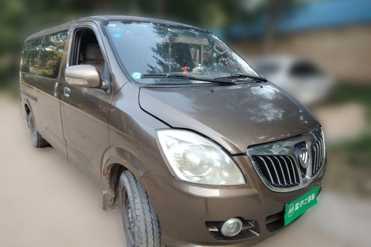 Used Foton MP-X E 2014 2.0L Wealth Express Classic Edition Basic Configuration with 4Gi-VVT Front Right 45 Deg