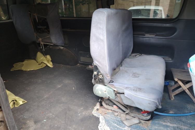 Used Foton MP-X E 2014 2.0L Wealth Express Classic Edition Basic Configuration with 4Gi-VVT Left Rear Seat