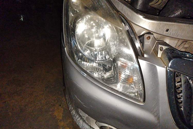 Used Foton MP-X E  Right Front Headlight