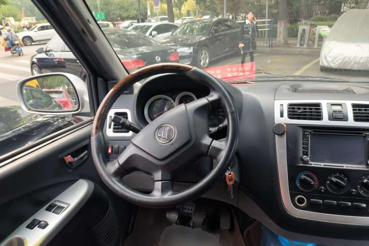 Used Foton MP-X E 2014 2.0L Wealth Express Classic Edition 4G63 Steering Wheel