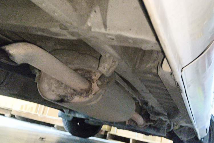 Used Foton MP-X E 2014 2.0L Wealth Express Classic Edition 4Gi-VVT Chassis Rear Right