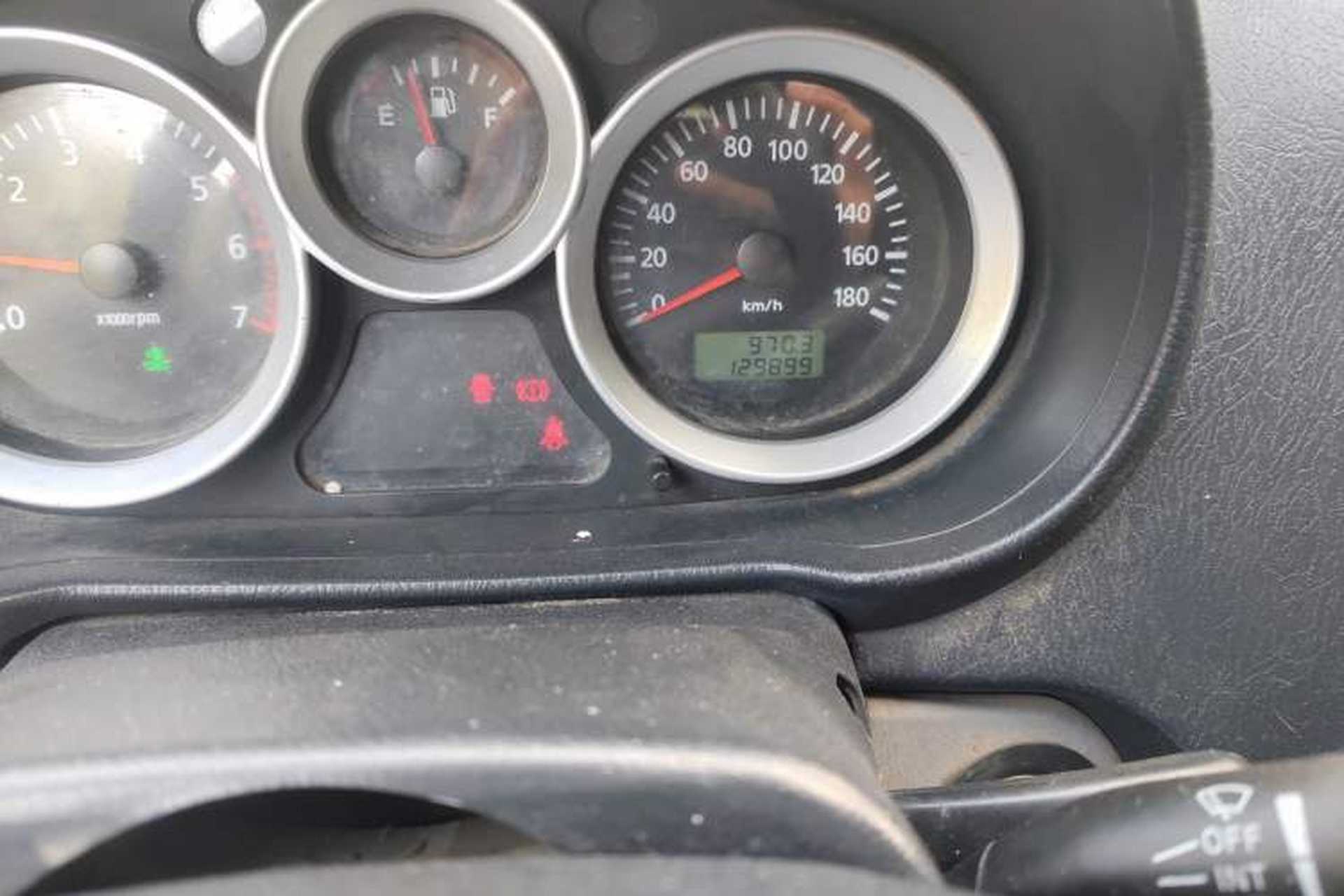 Used Foton MP-X E 2016 2.0L Express Edition 4G63 Odometer Close Up