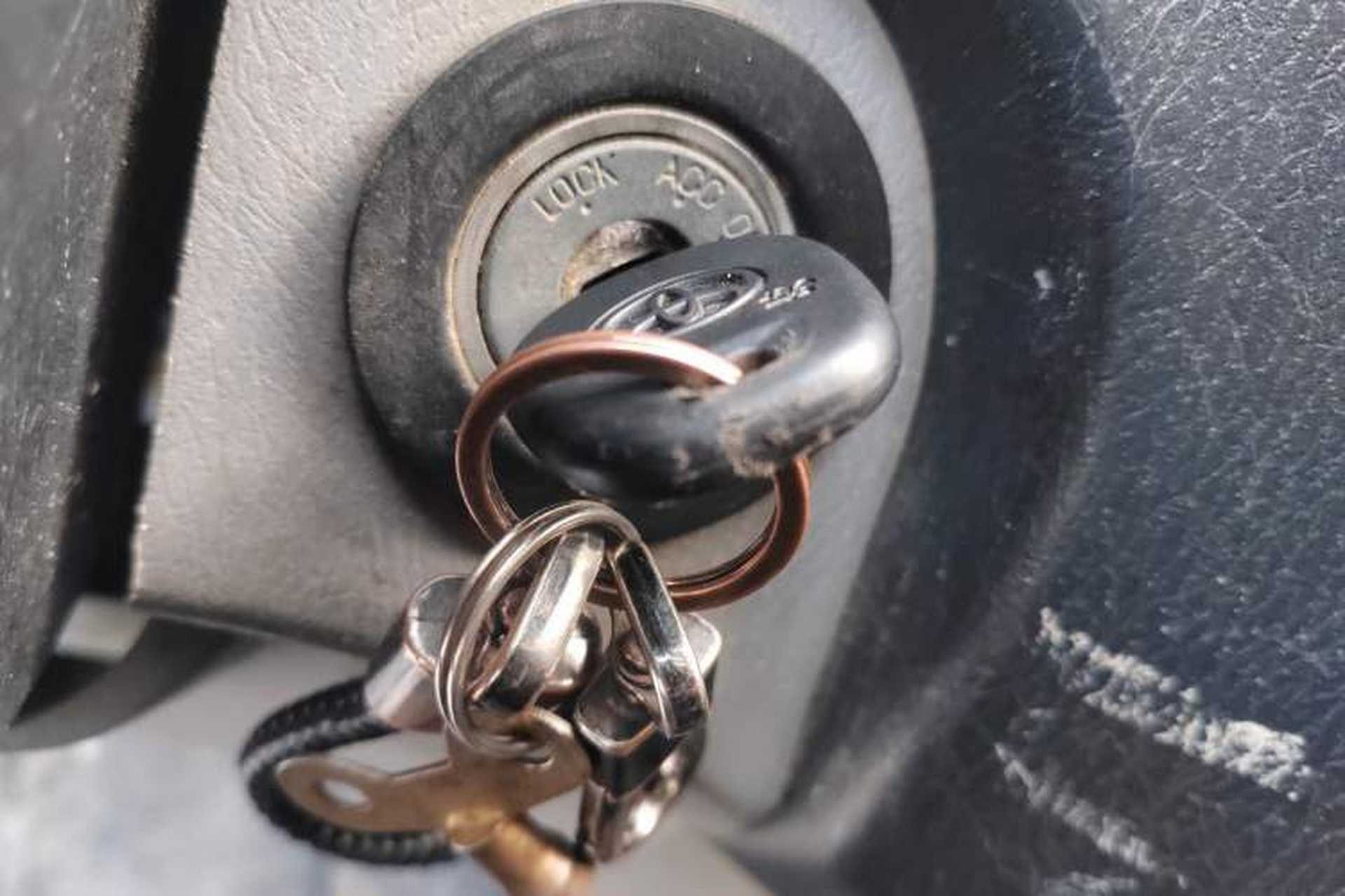 Used Foton MP-X E 2016 2.0L Express Edition 4G63 Vehicle Key
