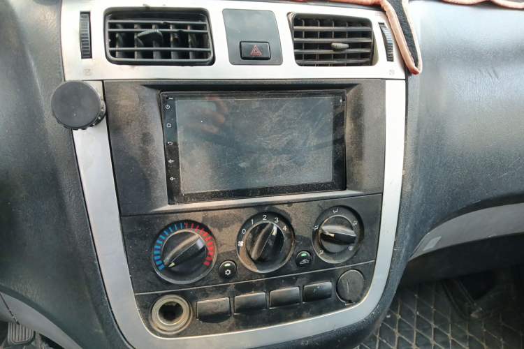 Used Foton MP-X E 2016 2.0L Commercial Version 4G63 Audio And AC Panel