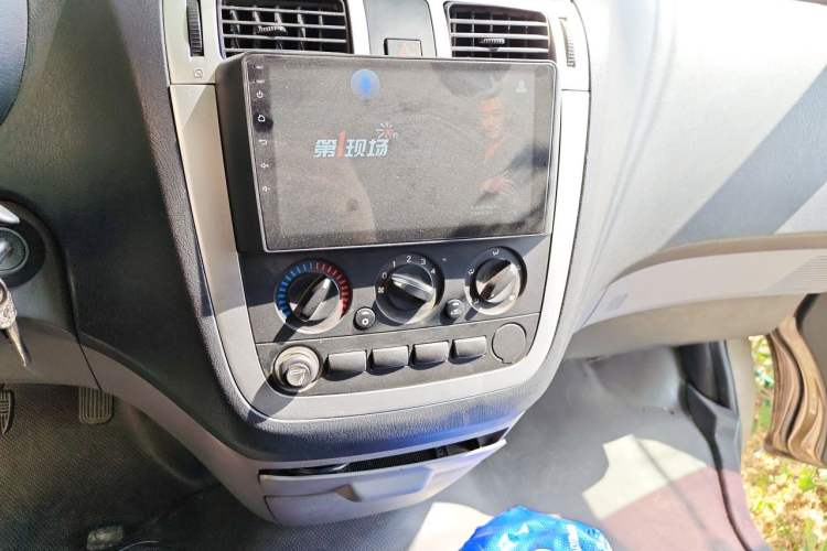 Used Foton MP-X E 2016 2.0L Express Edition 4G63 Audio And AC Panel