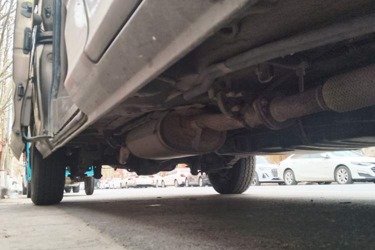 Used Foton MP-X E 2016 2.0L Commercial Version 4G63 Chassis Front Right