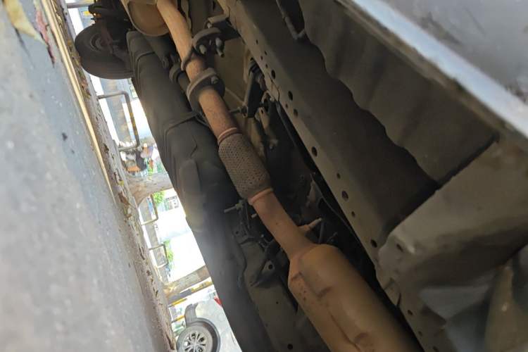 Used Foton MP-X E 2016 2.0L Commercial Version 4G63 Chassis Front Right
