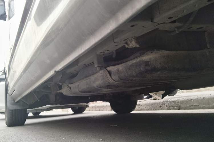 Used Foton MP-X E 2016 2.0L Commercial Version 4G63 Chassis Rear Left