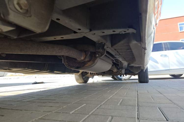 Used Foton MP-X E 2016 2.0L Commercial Version 4G63 Chassis Rear Right