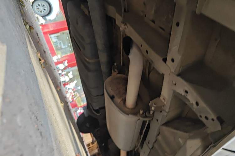 Used Foton MP-X E 2016 2.0L Commercial Version 4G63 Chassis Rear Right