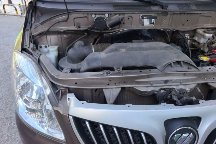 Used Foton MP-X E 2016 2.0L Commercial Version 4Gi-VVT Engine Bay Right