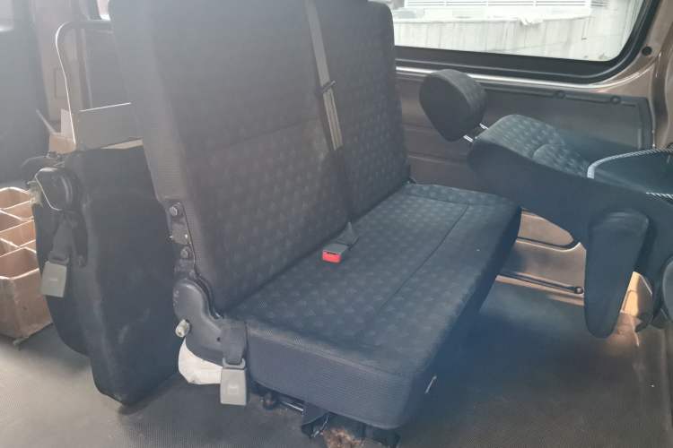 Used Foton MP-X E 2016 2.0L Express Version 4Gi-VVT Left Rear Seat