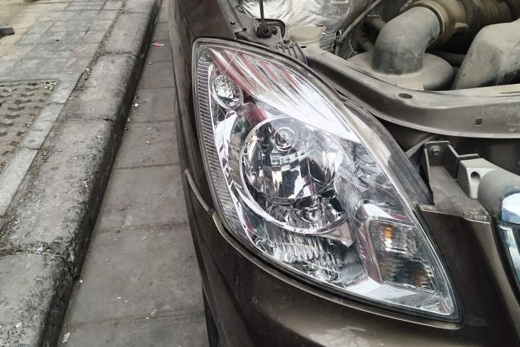 Used Foton MP-X E 2016 2.0L Commercial Version 4G63 Right Front Headlight